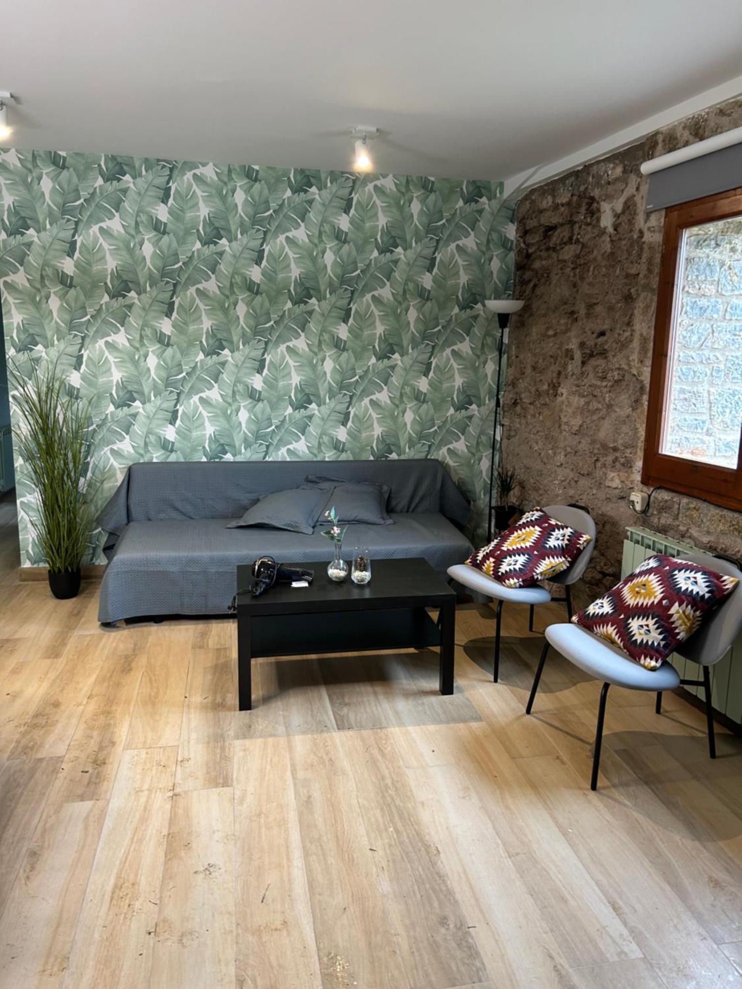 Cal Xesc Apartment กัสเตยา-เด-นุก ภายนอก รูปภาพ